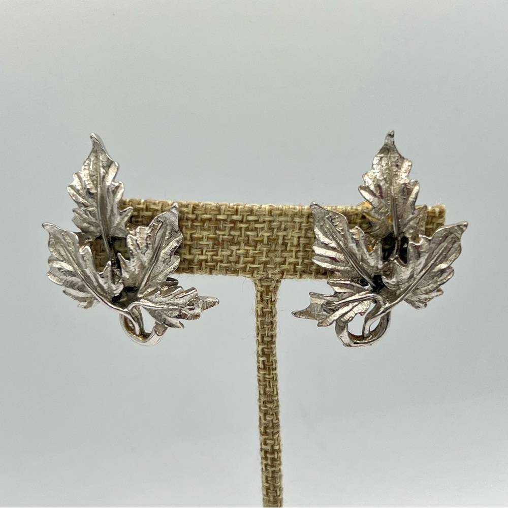 Vintage EMMONS clip on leafy ear climber earrings silver tone autumn